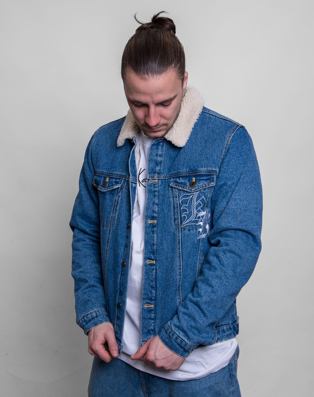 Karl kani jean jacket hotsell