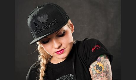 Snapback DGK Haters Black Out
http://www.snapbacks.cz/3880

Triko SSUR Khokhloma Controlled Substance
http://www.snapbacks.cz/3163