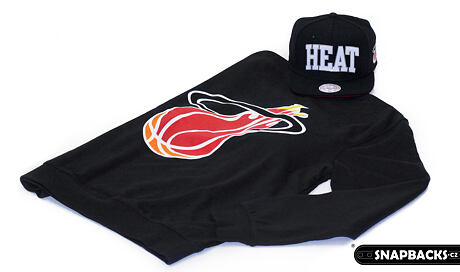 Snapback
http://www.snapbacks.cz/5981

Mikina
http://www.snapbacks.cz/5905

Vše od Miami Heat
http://www.snapbacks.cz/?s=Miami+Heat