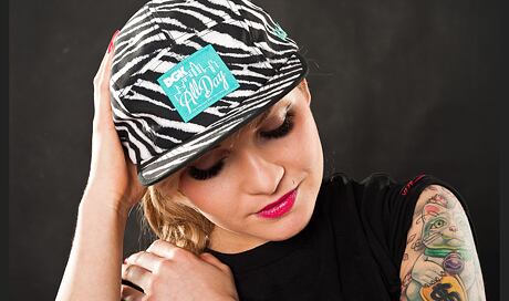 Kšiltovka DGK Nothing Zebra
http://www.snapbacks.cz/3868

Triko SSUR Khokhloma Controlled Substance
http://www.snapbacks.cz/3163