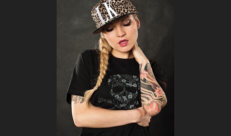 Strapback Last Kings Cat City
http://www.snapbacks.cz/4994

Triko SSUR Khokhloma Controlled Substance
http://www.snapbacks.cz/3163