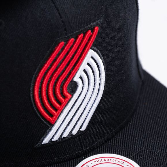 Mitchell & Ness Team Ground 2.0 Snapback Portland Trail Blazers Black Cap