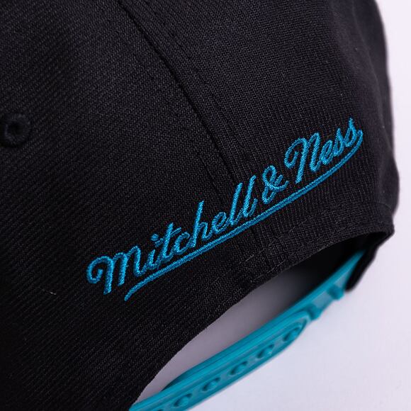 Kšiltovka Mitchell & Ness NHL Team 2 Tone 2.0 Snapback San Jose Sharks Black / Teal