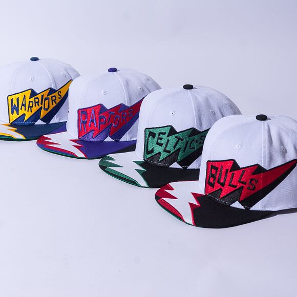 Kšiltovka Mitchell & Ness FAST TIMES SNAPBACK HWC GOLDEN STATE WARRIORS White