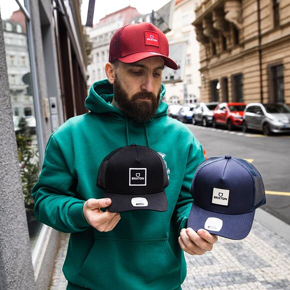 Kšiltovka Brixton Alpha Block X C MP Mesh Cap Island Berry