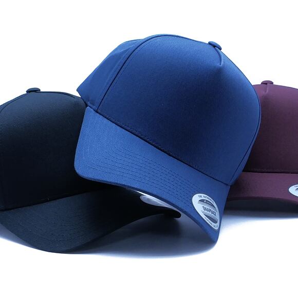 Kšiltovka Yupoong 5-Panel Curved Classic Snapback burgundy