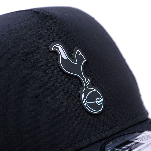 Kšiltovka New Era - Iridescent 9FORTY Trucker - Tottenham Hotspur Fc - Black