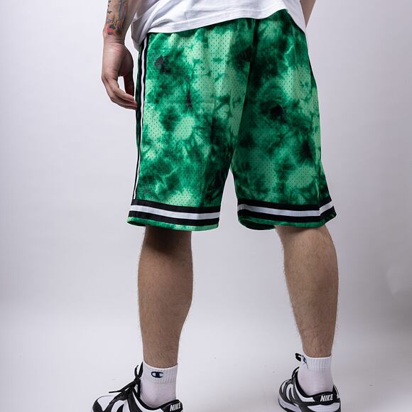 Mitchell & Ness Galaxy Swingman Shorts Green