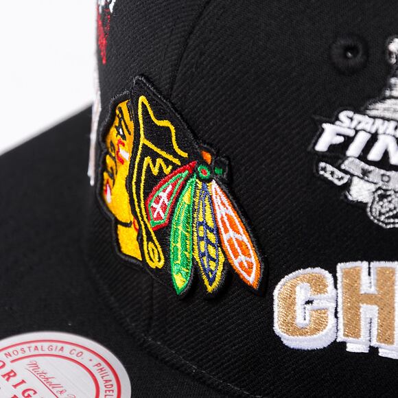 Kšiltovka Mitchell & Ness World Champs Snapback NHL Chicago Blackhawks Black