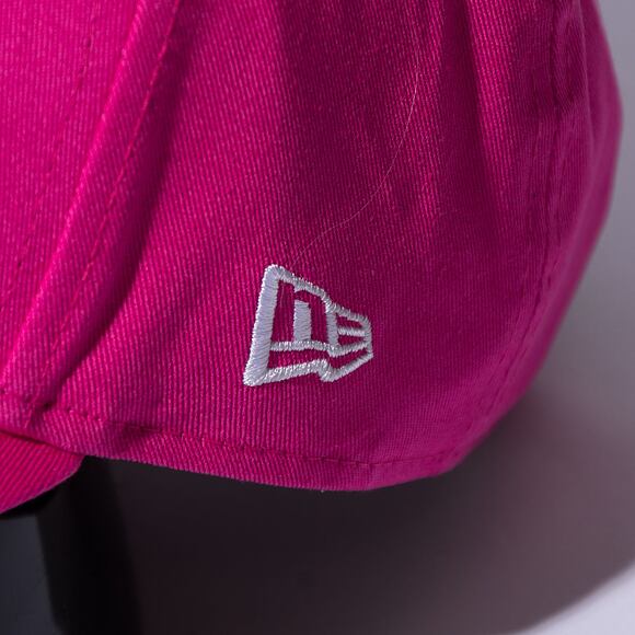 New Era 9FORTY Seasonal Vespa Beetroot Purple Cap