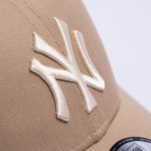 Kšiltovka New Era - 9FORTY League Essential - NY Yankees - Camel / Stone