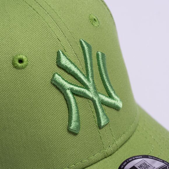 Dětská kšiltovka New Era 9FORTY Kids MLB League Essential New York Yankees Nephrite Green / Nephrite