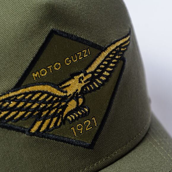 Kšiltovka New Era - 9FORTY A-Frame Graphic Patch - Moto Guzzi - Khaki