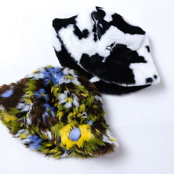 Klobouk Kangol - Faux Fur Bucket - Camo Flower