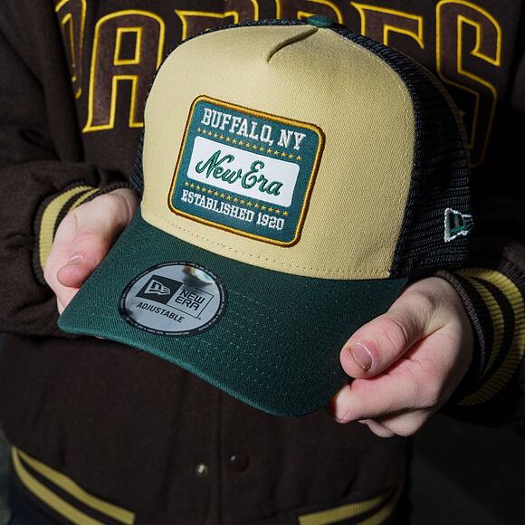 Kšiltovka New Era - Patch Canvas 9FORTY Trucker - Vegas Gold / Dark Green