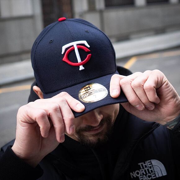 New Era 59FIFTY MLB Authentic Performance Minnesota Twins Fitted Team Color Cap