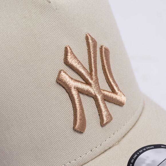 Kšiltovka New Era 9FORTY A-Frame MLB Seasonal New York Yankees Stone / Ash Brown