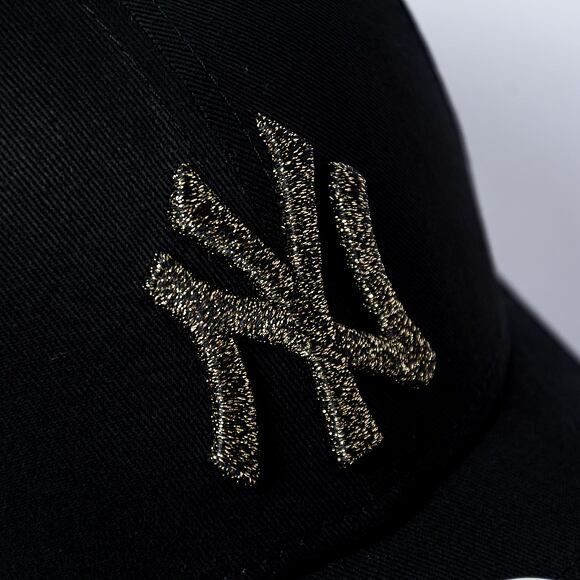 Dámská kšiltovka New Era - 9FORTY Metallic Logo - NY Yankees - Black