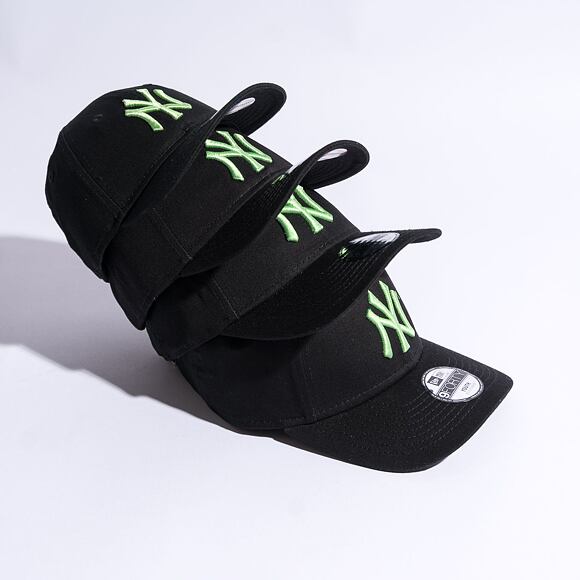 Dětská Kšiltovka New Era 9FORTY Kids MLB League Essential New York Yankees Black / Bright Green