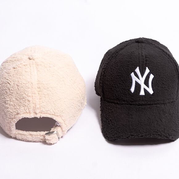 Kšiltovka New Era 9FORTY MLB Teddy New York Yankees Black / White