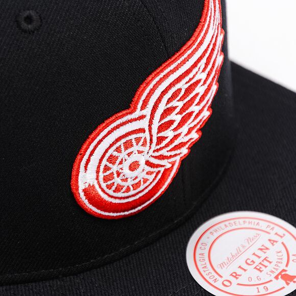 Kšiltovka Mitchell & Ness - Conference Patch Snapback - Detroit Red Wings - Black