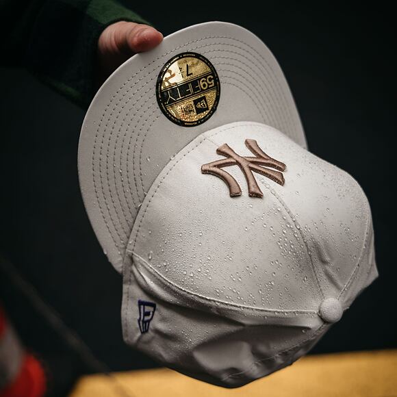 New Era 59FIFTY MLB Gore-Tex Stone Cap