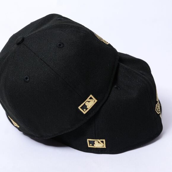 Kšiltovka New Era - 59FIFTY MLB Coops Metallic - Chicago White Sox - Black / Gold