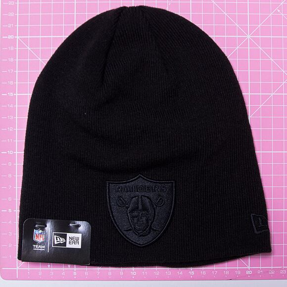 New Era NFL Dark Base Skull Knit Oakland Raiders Black Winter Beanie