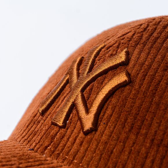 Kšiltovka New Era - 9FORTY Cord - NY Yankees - Brown