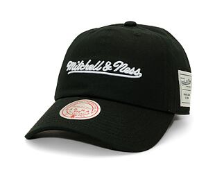 Kšiltovka Mitchell & Ness Branded Essential Strapback Black