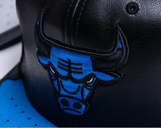 Mitchell & Ness Chicago Bulls Day One Snapback Black / Royal Cap