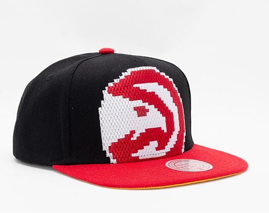 Mitchell & Ness 8 BIT XL SNAPBACK ATLANTA HAWKS Black Cap