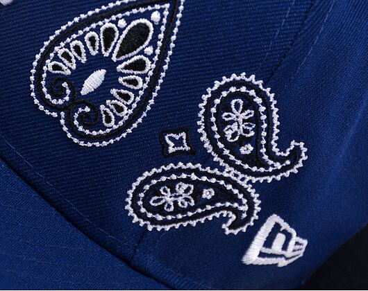 New Era 59FIFTY MLB All-Over-Print Paisley 5 Los Angeles Dodgers Team Color / Optic White Cap