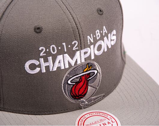 Kšiltovka Mitchell & Ness NBA 12 Champs Snapback Hwc Miami Heat Black / Grey