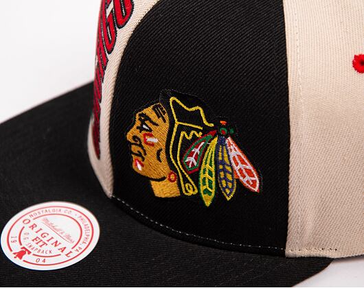 Kšiltovka Mitchell & Ness NHL Pop Panel Snapback Chicago Blackhawks Off White