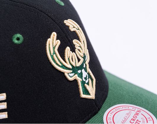 Kšiltovka Mitchell & Ness Overbite Pro Snapback Milwaukee Bucks Black