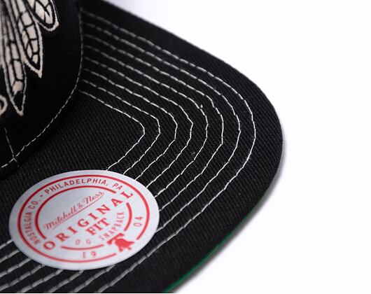 Kšiltovka Mitchell & Ness Contrast Natural Snapback Chicago Blackhawks Black