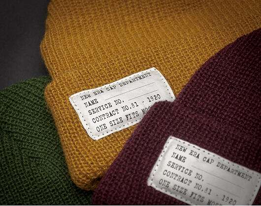 New Era Lightweight Patch Dark Green Winter Beanie