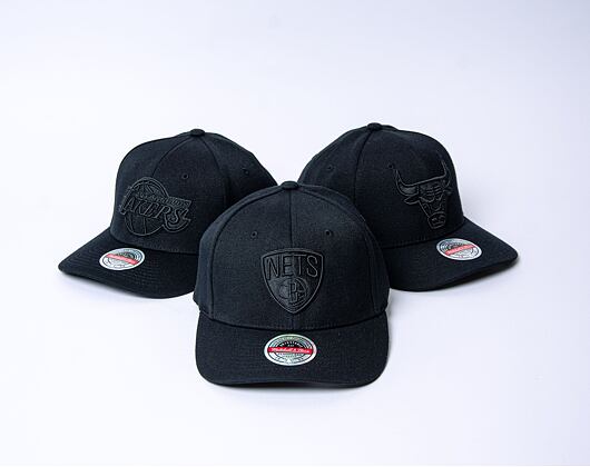 Mitchell & Ness Blk/Blk Logo Classic Red Brooklyn Nets Black Cap