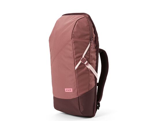 Batoh Aevor Daypack Raw Ruby