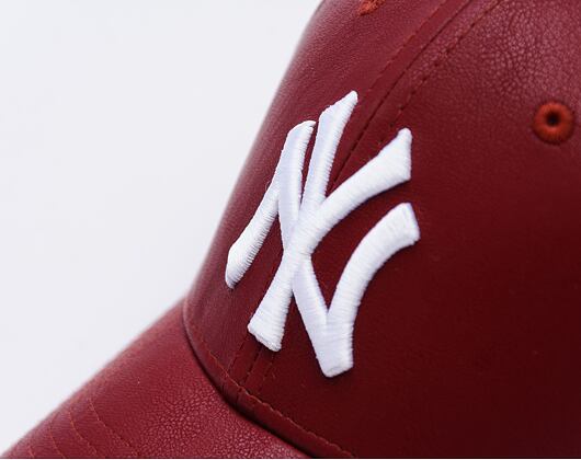 Dámská Kšiltovka New Era - MLB Crinkled PU 9FORTY - NY Yankees - Burgundy