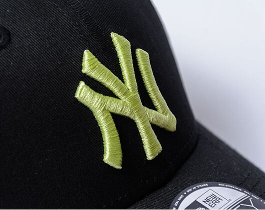 Kšiltovka New Era - 9FORTY League Essential - NY Yankees - Black / Neon Yellow