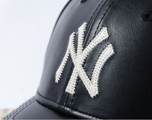 Kšiltovka New Era - 9FORTY Leather - NY Yankees - Black / Off White