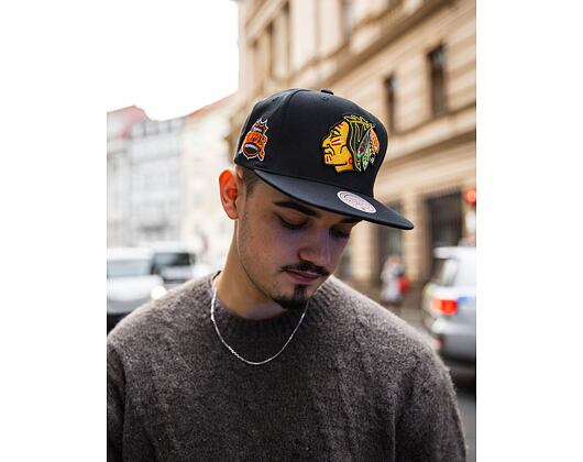 Kšiltovka Mitchell & Ness - Conference Patch Snapback Vntg - Chicago Blackhawks - Black