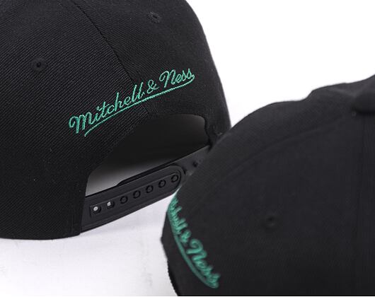 Kšiltovka Mitchell & Ness NBA SSBSTS SNAPBACK HWC BUCKS Black