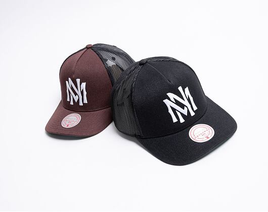 Mitchell & Ness Essential Trucker Snapback Branded Black Cap