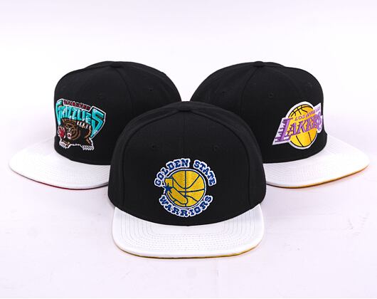 Kšiltovka Mitchell & Ness NBA SSBSTS SNAPBACK HWC WARRIORS Black