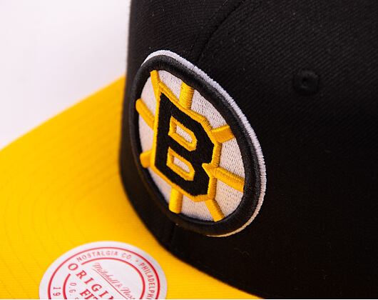 Kšiltovka Mitchell & Ness NHL Team 2 Tone 2.0 Snapback Boston Bruins Black / Yellow