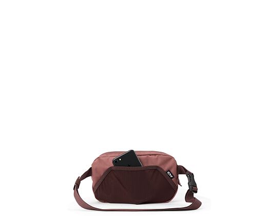 Taška Přes Rameno/Ledvinka Aevor Hipbag Ease Raw Ruby