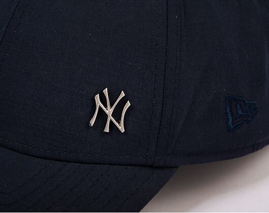 New Era 9FORTY Flawless Logo New York Yankees Strapback Navy Cap